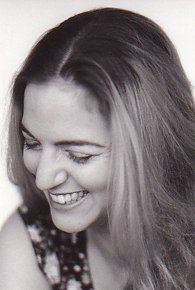 183127_10150425467975026_4111624_n B&W Headshot of Tyra Penn